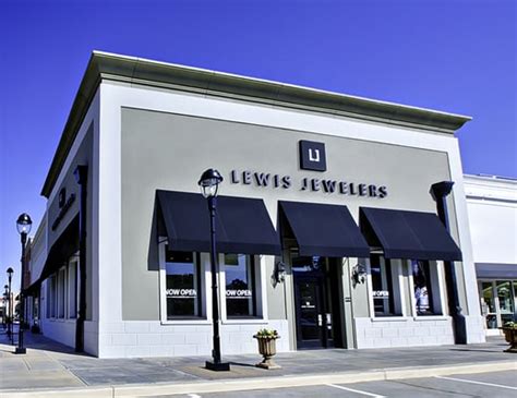 lewis jewelers houston.